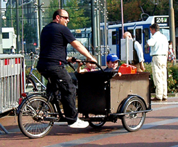 三輪車 三輪車